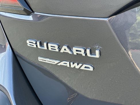 Used 2025 Subaru Outback Premium image 7