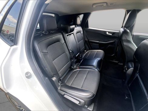 Used 2023 Ford Escape SE FWD image 20