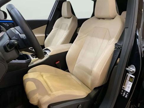 Used 2025 BMW X3 xDrive30i AWD/4WD image 63