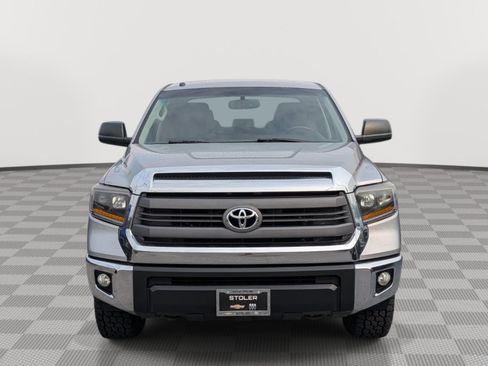 Used 2015 Toyota Tundra SR5 w/ TRD Off Road Package AWD/4WD image 8