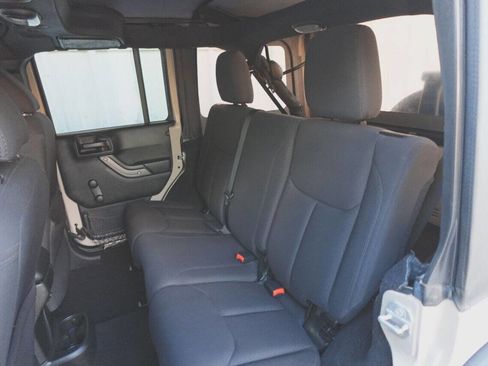 Used 2016 Jeep Wrangler Unlimited Sport w/ Trailer Tow Group image 24