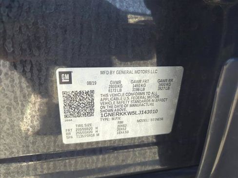 Used 2020 Chevrolet Traverse Premier FWD image 26