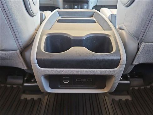 Used 2021 Honda Odyssey Touring image 19