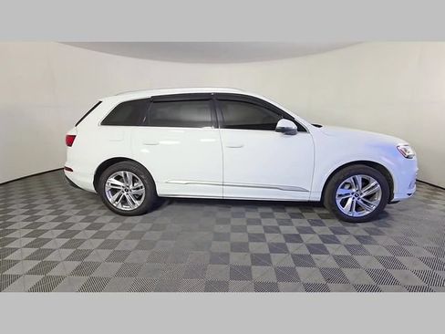 Used 2023 Audi Q7 3.0T Premium Plus AWD/4WD image 36
