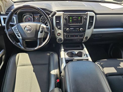 Used 2019 Nissan Titan PRO-4X w/ Pro-4x Utility Package AWD/4WD image 21