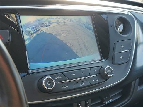 Used 2020 Buick Envision Essence image 16