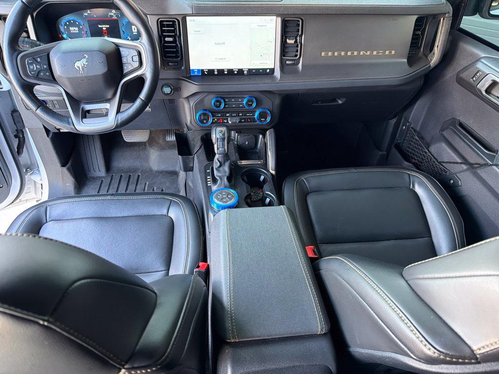 Used 2025 Ford Bronco Badlands AWD/4WD image 14