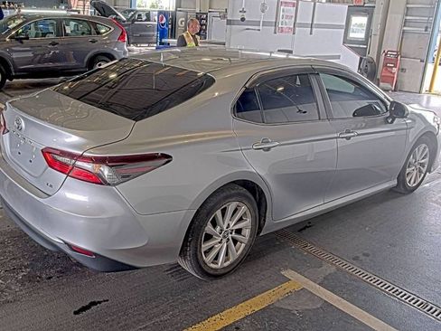Used 2023 Toyota Camry LE FWD image 3