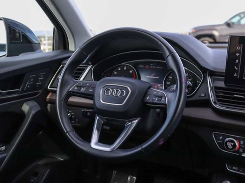 Used 2023 Audi Q5 2.0T Premium w/ Convenience Package AWD/4WD image 22