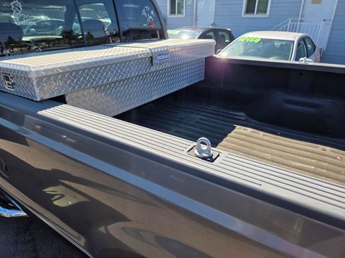 Used 2002 Ford F250 Lariat image 6