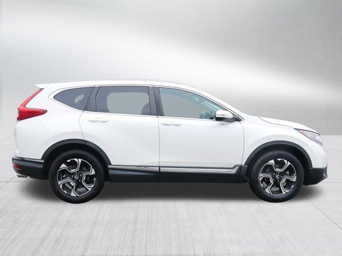 Used 2018 Honda CR-V Touring image 8