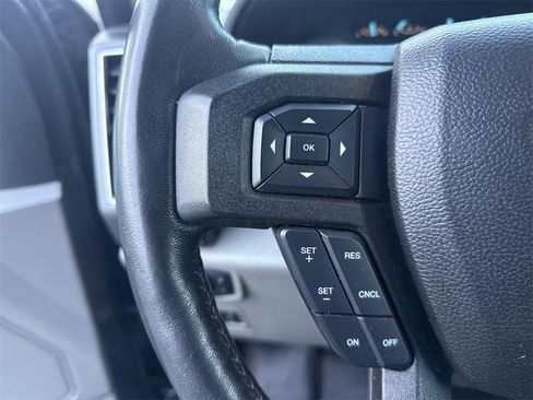 Used 2019 Ford F150 XLT w/ Equipment Group 302A Luxury image 17