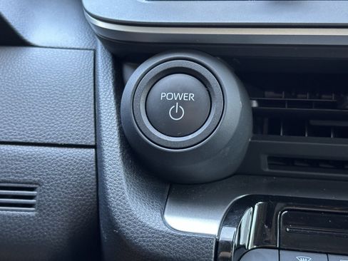 Certified 2024 Toyota Prius LE FWD image 26