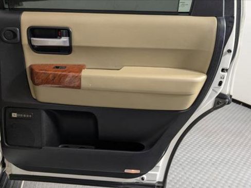 Used 2019 Toyota Sequoia Platinum image 21