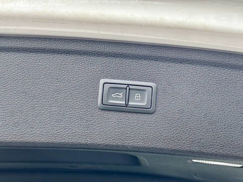 Used 2019 Audi Q5 2.0T Premium Plus image 29