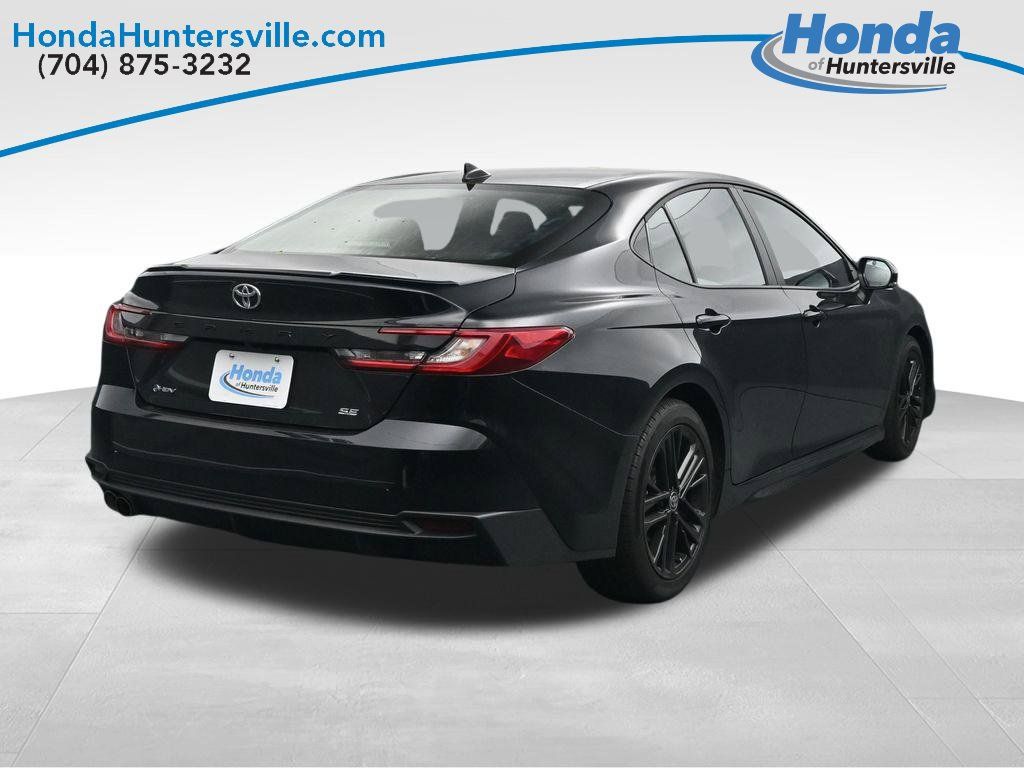 Used 2026 Toyota Camry SE w/ Convenience Package FWD image 3