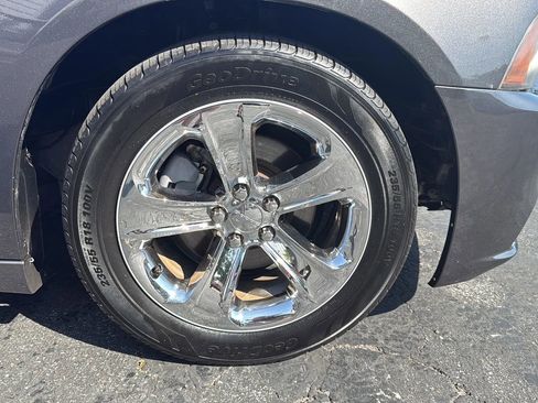 Used 2013 Dodge Charger SXT Plus image 6