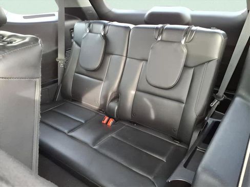 Used 2021 Ford Explorer Limited w/ Equipment Group 301A image 11