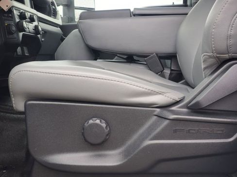 Used 2024 Ford F250 XL AWD/4WD image 6