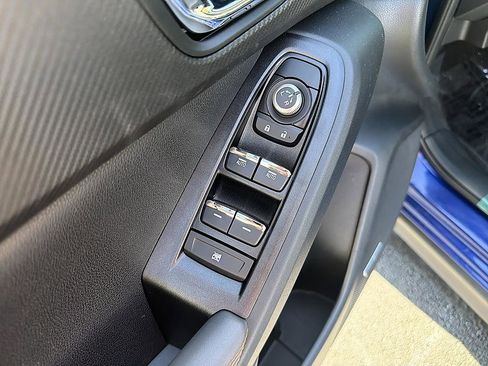 New 2026 Subaru Crosstrek 2.5i Limited AWD/4WD image 10