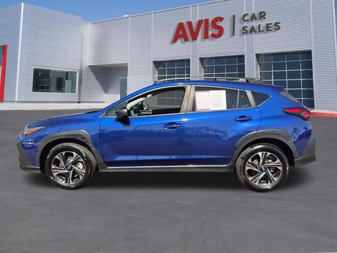 Used 2025 Subaru Crosstrek 2.5i Premium AWD/4WD image 10