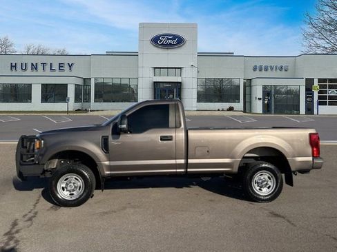 Used 2021 Ford F250 XL w/ Power Equipment Group image 7