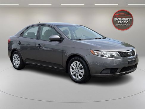 Used 2013 Kia Forte EX w/ Fuel Economy Pkg FWD image 4