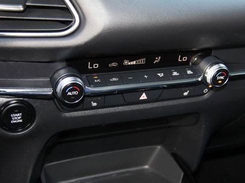 Used 2024 MAZDA CX-30 AWD 2.5 S w/ Premium Package image 26