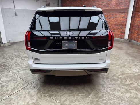Certified 2025 Ford Expedition Max King Ranch AWD/4WD image 6