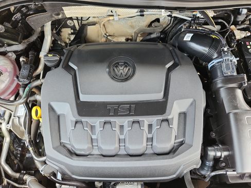 Used 2022 Volkswagen Tiguan S AWD/4WD image 18
