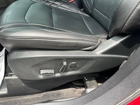 Used 2018 Ford Explorer Platinum AWD/4WD image 11