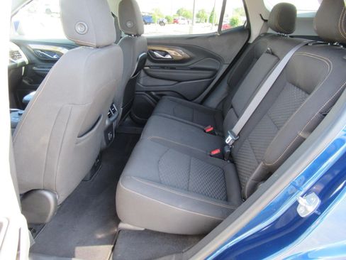 Used 2021 GMC Terrain SLE w/ Driver Convenience Package FWD image 32