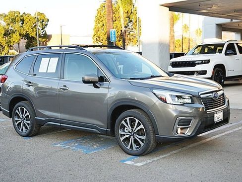 Used 2021 Subaru Forester Limited w/ Popular Package #3 image 6