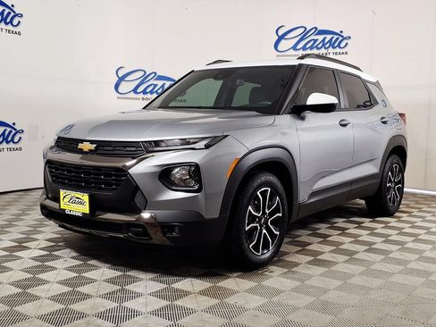 Used 2023 Chevrolet TrailBlazer ACTIV FWD image 5