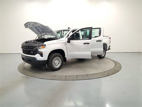 New 2026 Chevrolet Silverado 1500 W/T image 11