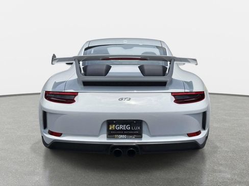 Used 2018 Porsche 911 GT3 RWD image 4