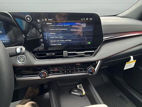 Used 2026 Chevrolet Equinox RS w/ Safety and Technology Package image 17