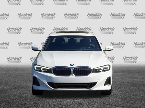 Used 2023 BMW 330i Sedan w/ Premium Package RWD image 3