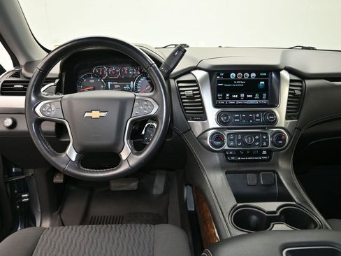 Used 2019 Chevrolet Tahoe LS RWD image 13