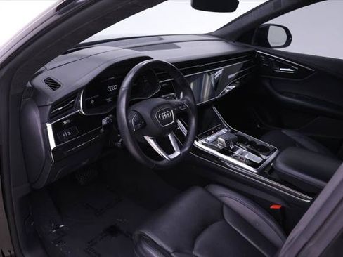 Certified 2022 Audi Q8 Prestige w/ Prestige Package AWD/4WD image 6