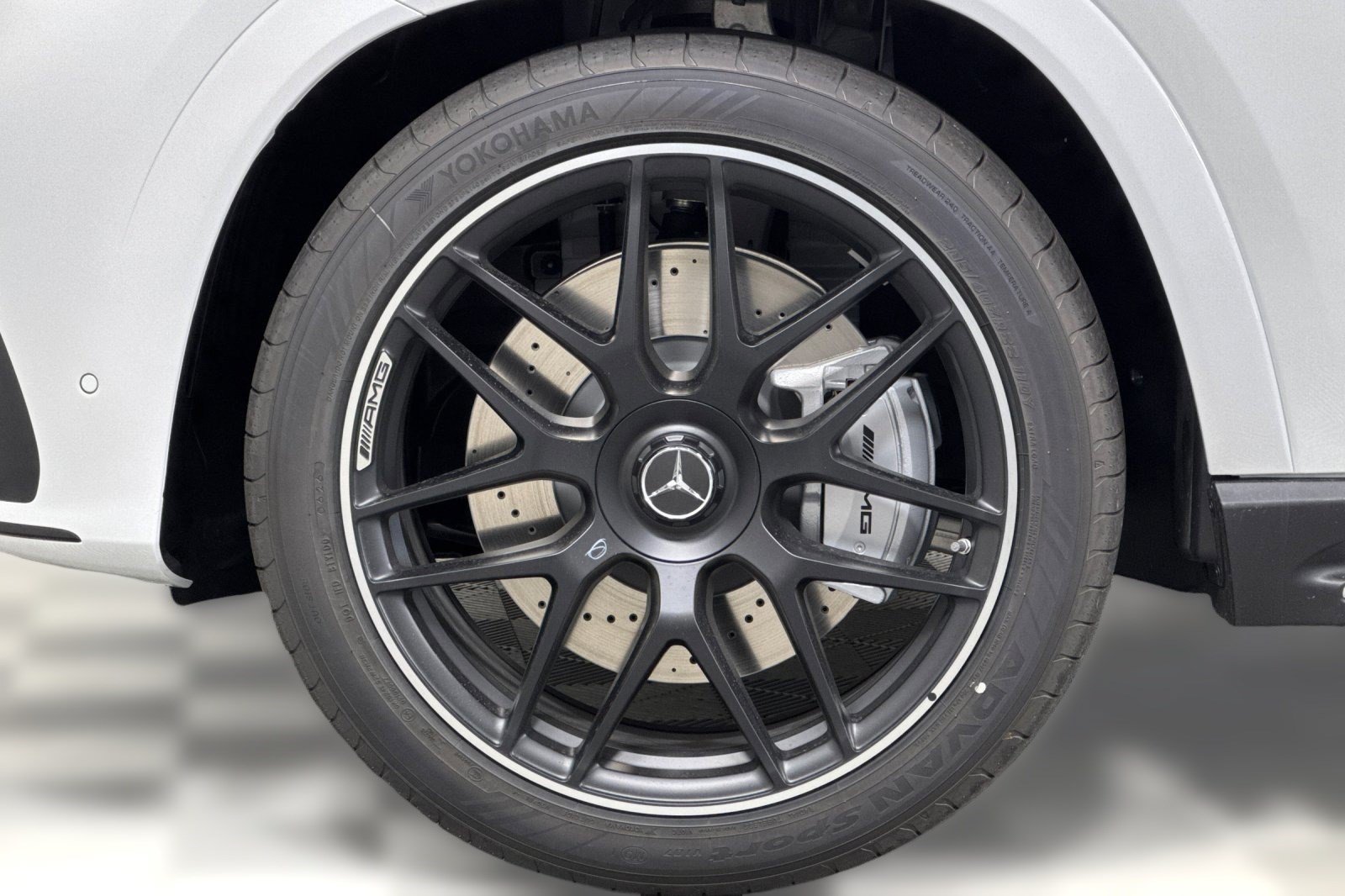 New 2026 Mercedes-Benz GLE 53 AMG 4MATIC Coupe image 12