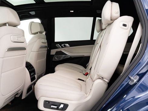 Used 2025 BMW ALPINA XB7 AWD/4WD image 24