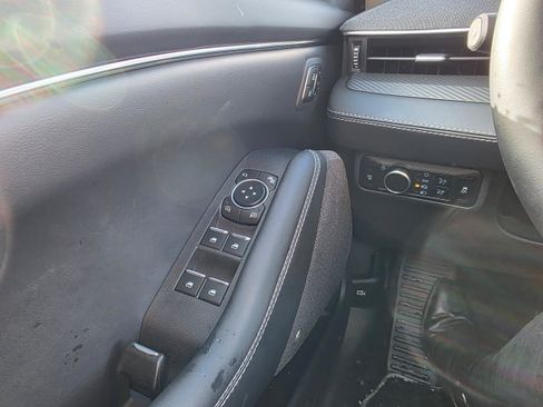 Used 2025 Ford Mustang Mach-E Premium image 15