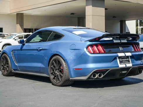 Used 2020 Ford Mustang Shelby GT350 RWD image 4