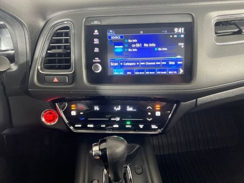 Used 2019 Honda HR-V EX image 21