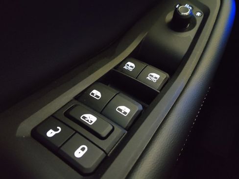 Used 2022 Jeep Grand Cherokee Limited 4xe image 27