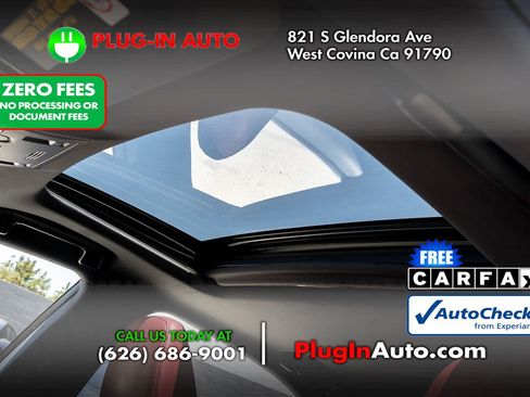 Used 2016 Lexus IS 200t w/ F Sport Package RWD image 8