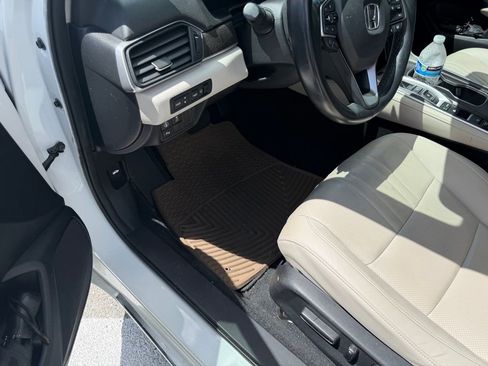 Used 2021 Honda Accord Touring image 23