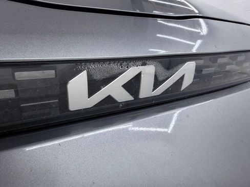 Used 2024 Kia Soul LX w/ Option Group 015 FWD image 10