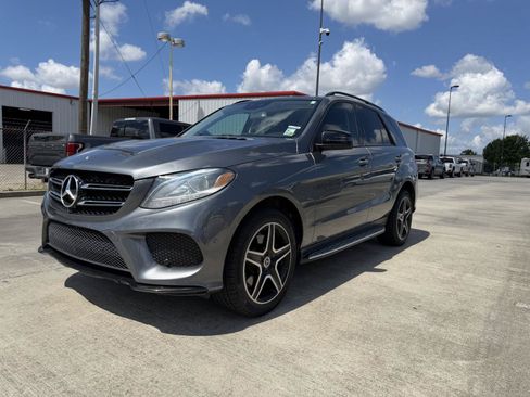 Used 2018 Mercedes-Benz GLE 350 image 3
